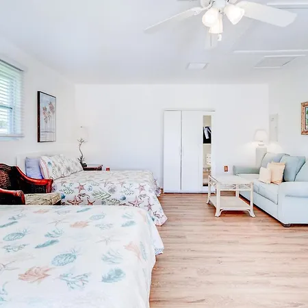 Cozy 60'S Home, City & Canal Located Cape Coral Exterior foto