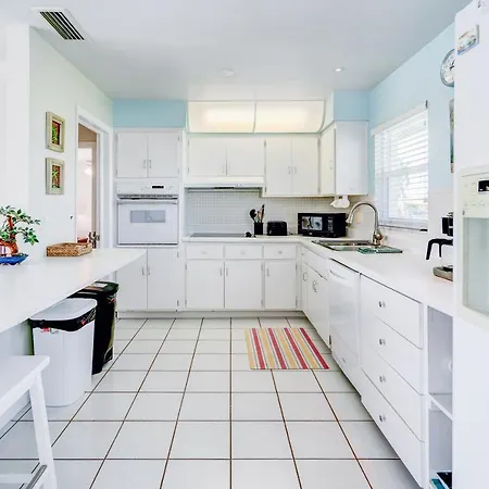 Cozy 60'S Home, City & Canal Located Cape Coral Exterior foto