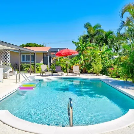 Cozy 60'S Home, City & Canal Located Cape Coral Exterior foto
